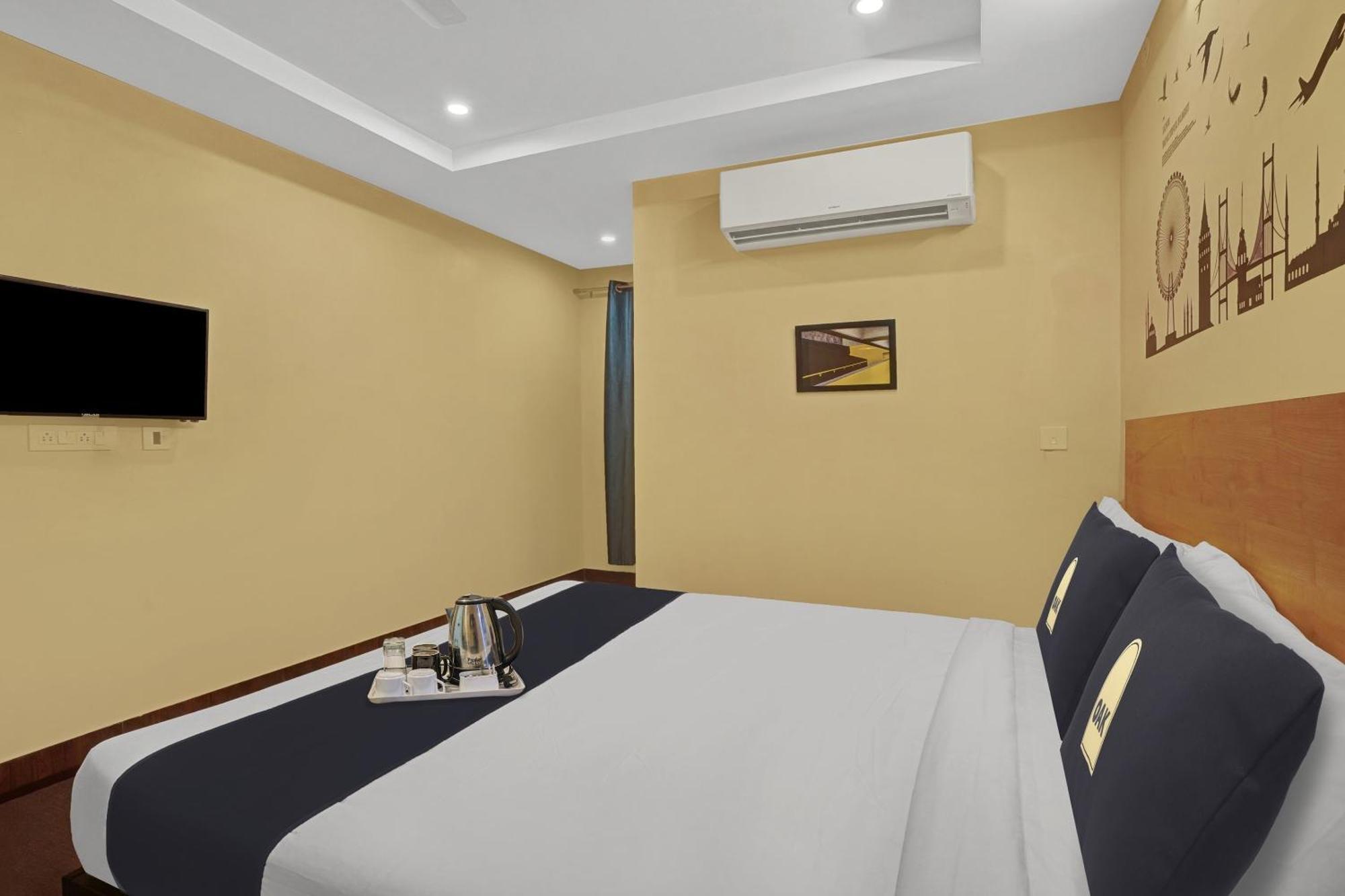 Capital O De Alphabet Kakinada Hotel Luaran gambar