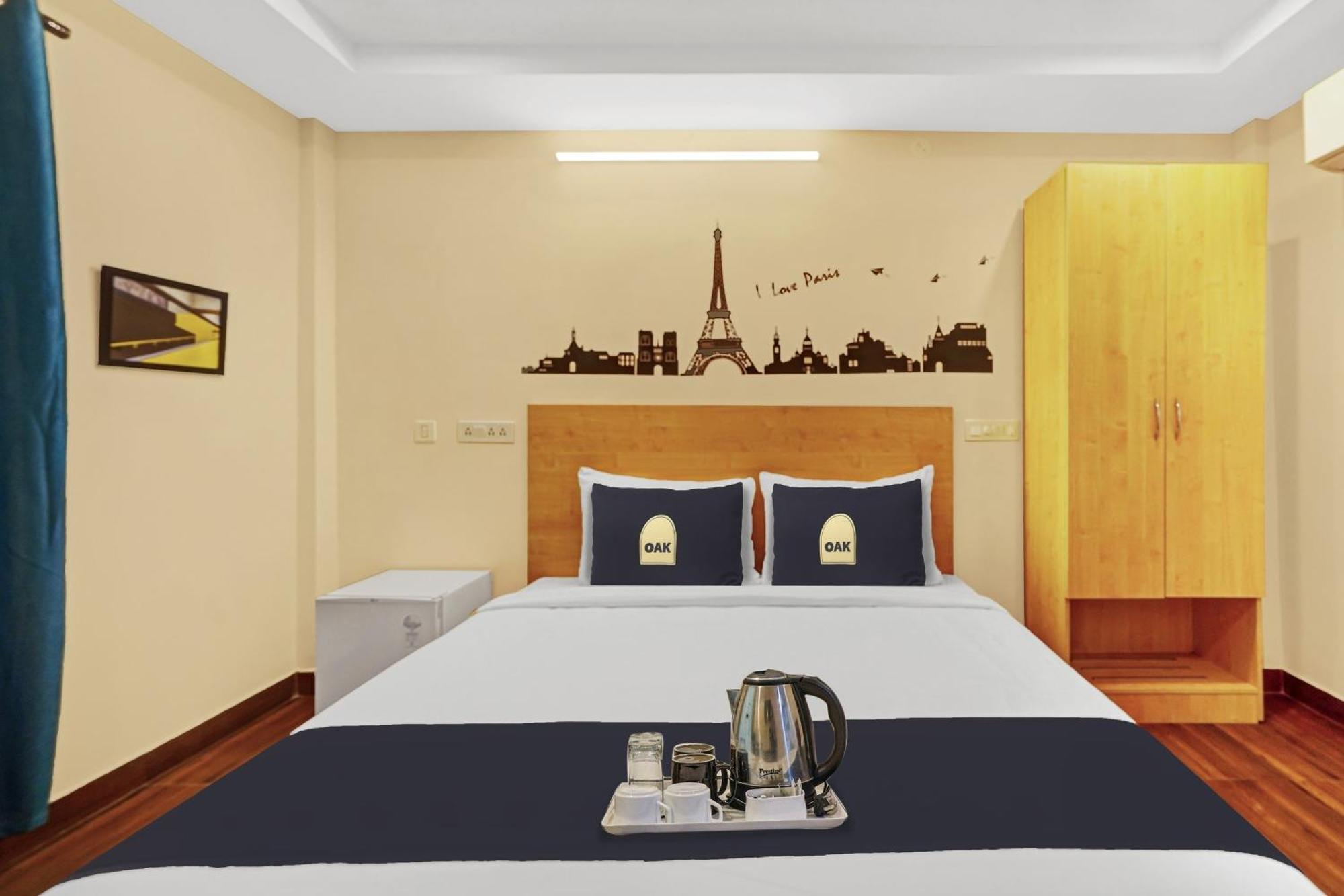 Capital O De Alphabet Kakinada Hotel Luaran gambar