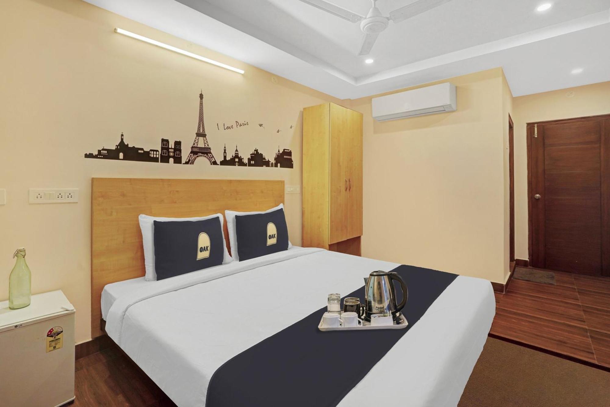 Capital O De Alphabet Kakinada Hotel Luaran gambar